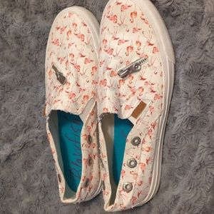 Blowfish shoes with Flamingo pattern. Size 9 women's.